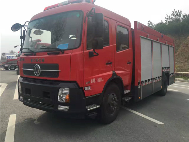 東風(fēng)天錦7噸泡沫消防車(chē)(國(guó)五)|電廠專用消防車(chē)|石化石油廠區(qū)消防車(chē)價(jià)格廠家直銷(xiāo)15271311188